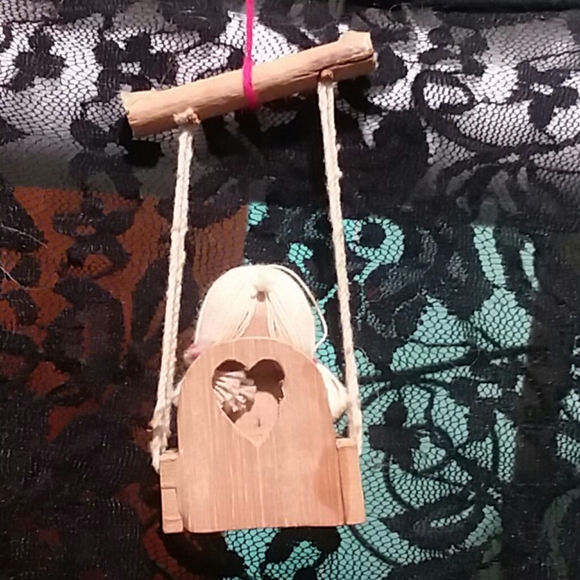 Vintage Swinging Doll Ornament - Picture 2 of 3